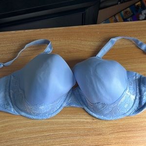 38DDD Wacoal lavender bra